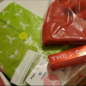 Jeffree Star Limited Edition Mystery Box Beanie